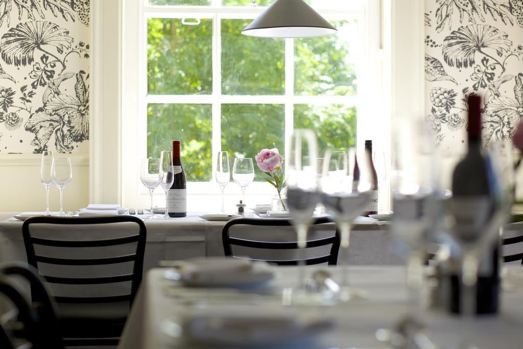 The Manor At Sway - Hotel, Restaurant And Gardens Екстер'єр фото