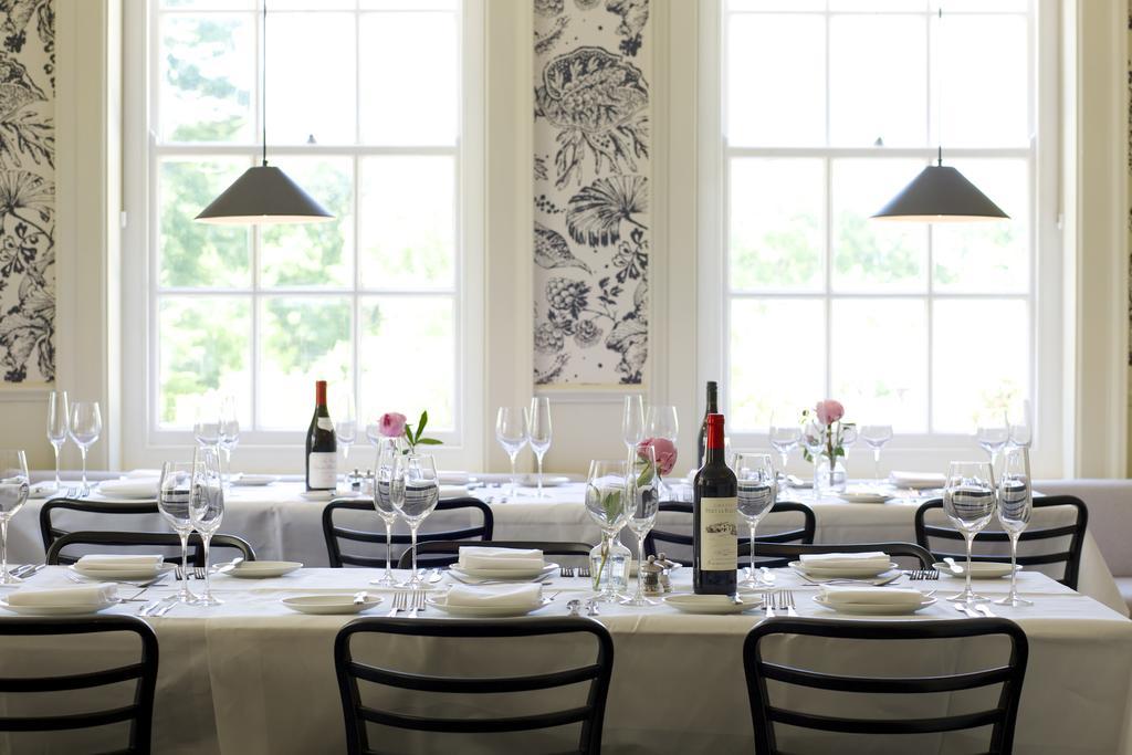The Manor At Sway - Hotel, Restaurant And Gardens Екстер'єр фото