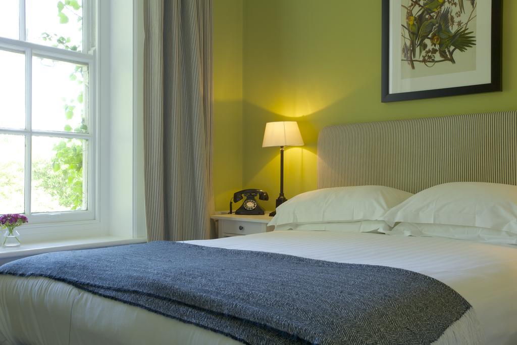 The Manor At Sway - Hotel, Restaurant And Gardens Екстер'єр фото