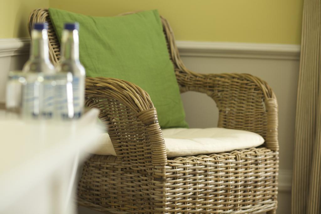 The Manor At Sway - Hotel, Restaurant And Gardens Екстер'єр фото
